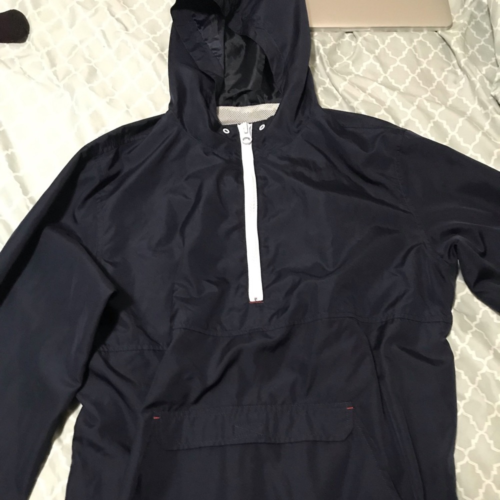 Windbreaker hoodie